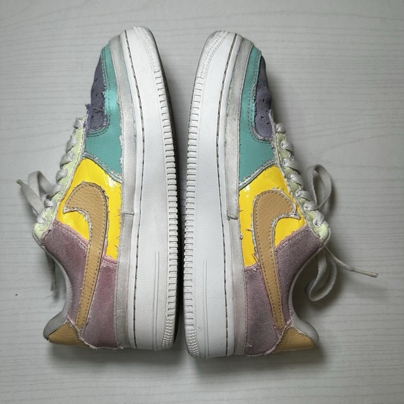Nike Women's Size 6.5  Air Force 1 Low Tear Away Pastel Reveal Shoe Casual Trend - Picture 10 of 12